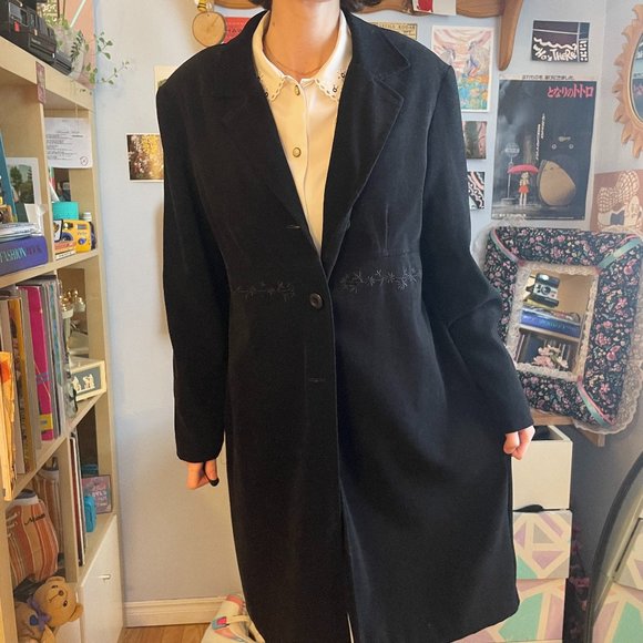 Medium Northern reflections long micro velvet blazer! - Picture 1 of 15